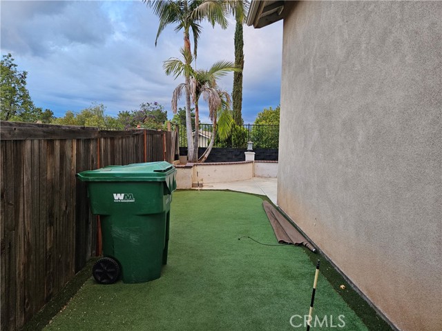 1369 Soundview Circle, Corona CA: https://media.crmls.org/medias/a1a15e1c-2e38-49ef-895c-0c46a384d7dd.jpg
