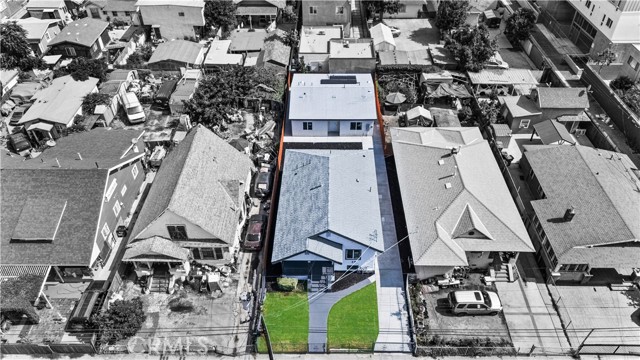 123 W 56th Street, Los Angeles CA: https://media.crmls.org/medias/a1a20e90-0975-4a68-94bb-a76990f8e604.jpg