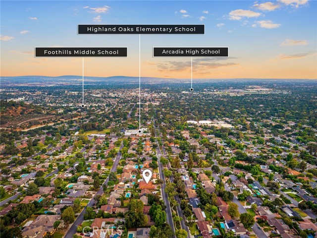 1740 N Santa Anita Avenue, Arcadia CA: https://media.crmls.org/medias/a1a28c63-8e70-4bc2-8933-e26697b6e631.jpg
