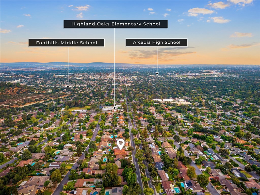 https://media.crmls.org/medias/a1a28c63-8e70-4bc2-8933-e26697b6e631.jpg?preset=X-Large