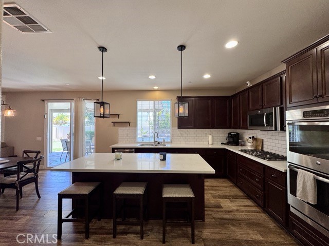 29183 Abelia Glen Street, Menifee CA: https://media.crmls.org/medias/a1a2a876-9acd-4da6-9524-d300a131ffb0.jpg