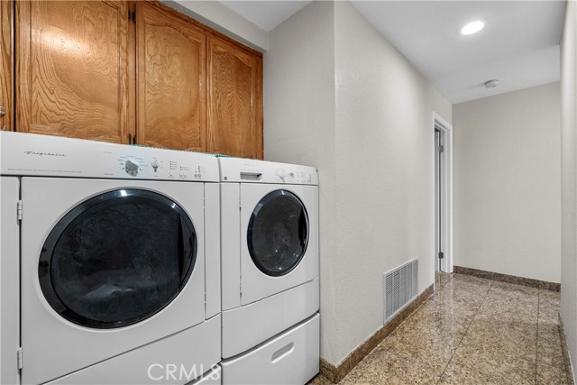 Detail Gallery Image 41 of 46 For 6056 Lake Lindero, Agoura Hills,  CA 91301 - 4 Beds | 3/1 Baths