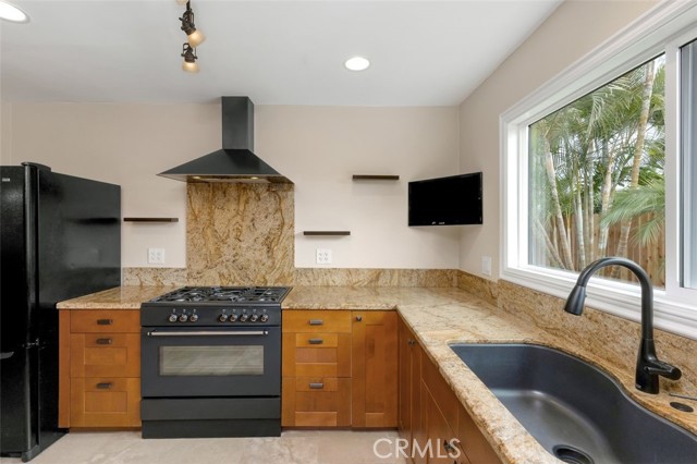 Detail Gallery Image 11 of 35 For 3124 Monroe, Costa Mesa,  CA 92626 - 4 Beds | 2 Baths