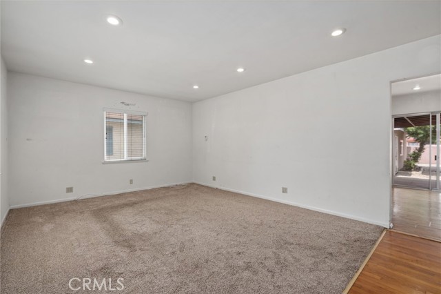 2705 182nd Place, Redondo Beach, California 90278, 2 Bedrooms Bedrooms, ,2 BathroomsBathrooms,Residential,Sold,182nd,CV21196402