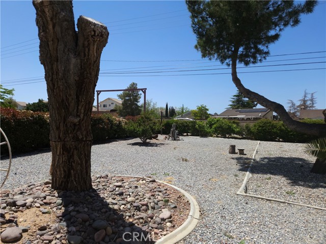 Detail Gallery Image 5 of 47 For 9131 Maple Ave, Hesperia,  CA 92345 - 2 Beds | 1 Baths