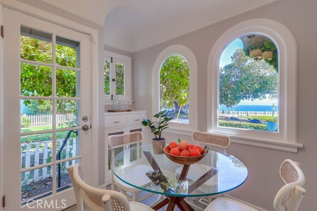 690 W Paseo Del Mar, San Pedro CA: https://media.crmls.org/medias/a1a4d34e-4809-46ad-9221-486df6cb9d94.jpg