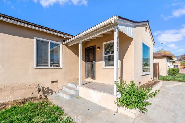 Detail Gallery Image 5 of 28 For 1572 Belle, San Bernardino,  CA 92404 - 3 Beds | 1 Baths