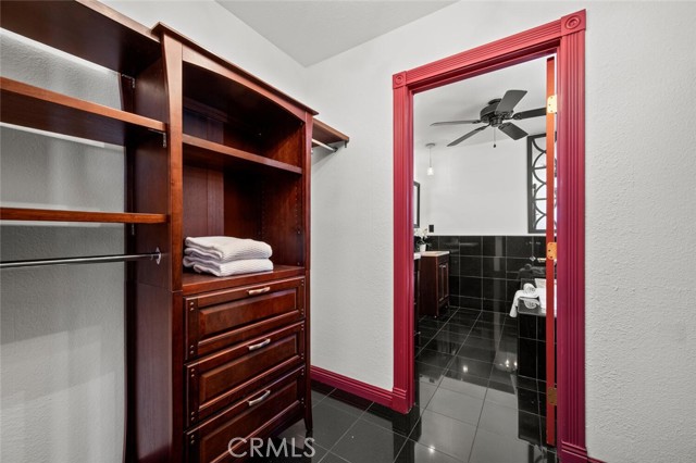 Detail Gallery Image 19 of 44 For 757 Horseshoe Cir, Vista,  CA 92081 - 3 Beds | 2 Baths