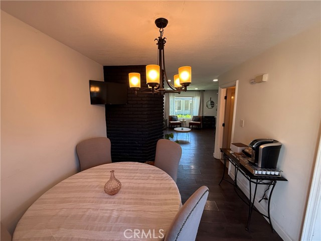 Detail Gallery Image 9 of 36 For 1107 W Memory Ln 17b,  Santa Ana,  CA 92706 - 3 Beds | 1/1 Baths