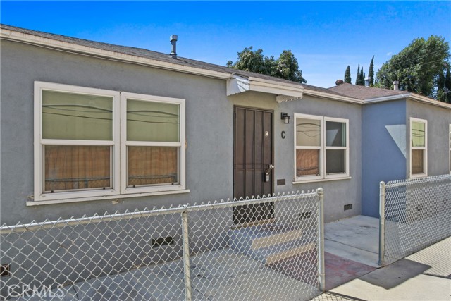 3569 Mulford Avenue, Lynwood CA: https://media.crmls.org/medias/a1a854bc-0c78-4b97-a7a4-15d6665faaf9.jpg