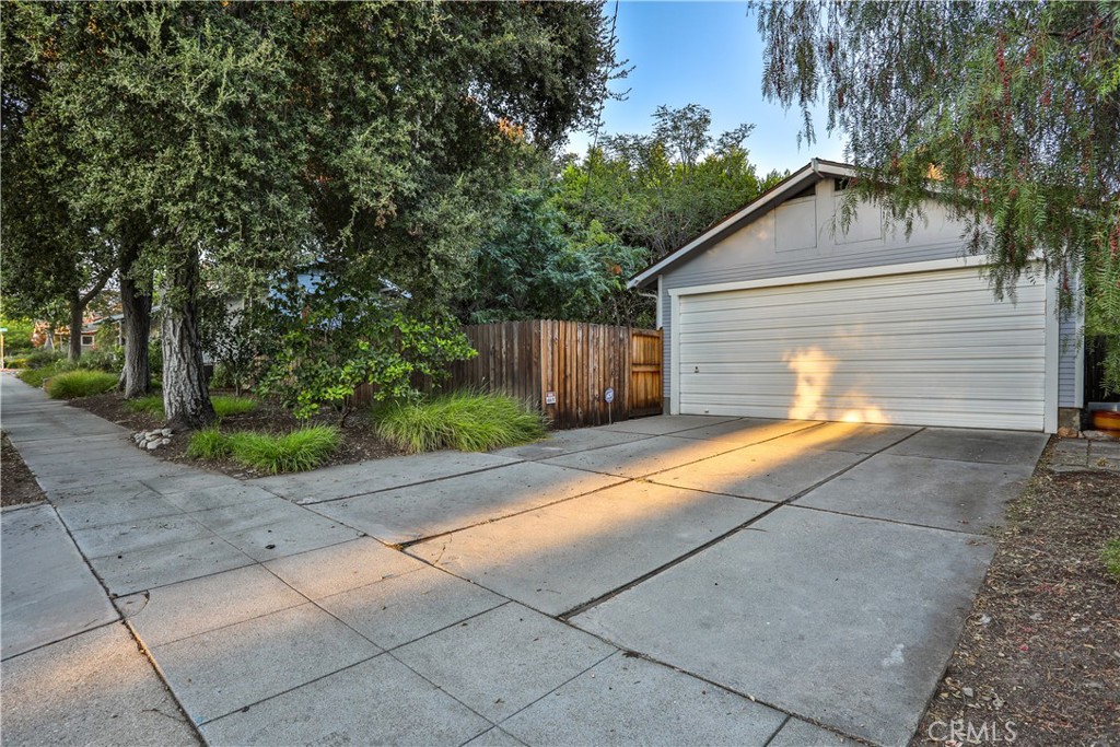 A1A8676A 3613 4B5B B841 30876A5Ca21B 290 W 12Th Street, Claremont, Ca 91711 &Lt;Span Style='BackgroundColor:transparent;Padding:0Px;'&Gt; &Lt;Small&Gt; &Lt;I&Gt; &Lt;/I&Gt; &Lt;/Small&Gt;&Lt;/Span&Gt;