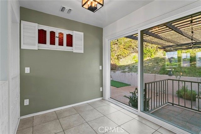 Detail Gallery Image 20 of 29 For 5545 Tuxedo, Los Angeles,  CA 90068 - 3 Beds | 2 Baths