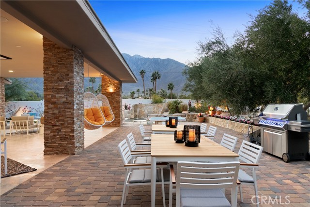 Detail Gallery Image 30 of 44 For 290 W San Carlos Rd, Palm Springs,  CA 92262 - 4 Beds | 4/1 Baths