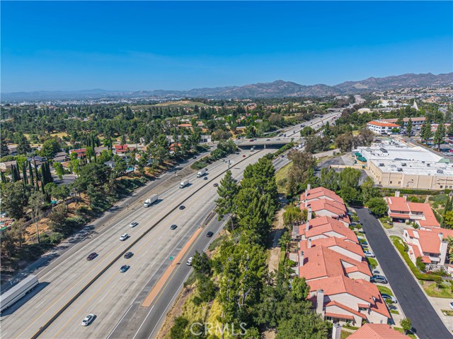 Detail Gallery Image 41 of 42 For 19210 Lahey St #2,  Porter Ranch,  CA 91326 - 3 Beds | 2/1 Baths