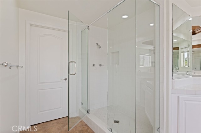 17830 Arvida Drive, Granada Hills CA: https://media.crmls.org/medias/a1a9da86-f947-473d-8534-13d4f6e20b8f.jpg