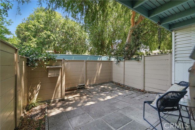 5179 Village, Los Angeles CA: https://media.crmls.org/medias/a1aa278b-aafa-489b-97db-50a2d7a6c905.jpg