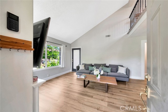 Detail Gallery Image 3 of 38 For 18940 Canyon Hill Dr., Lake Forest,  CA 92679 - 1 Beds | 1 Baths