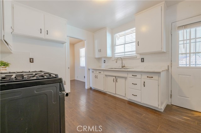 Detail Gallery Image 8 of 27 For 38725 Jacklin, Palmdale,  CA 93550 - 3 Beds | 2 Baths