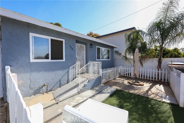 305 S Pardee Street, San Diego, California 92113, ,Residential Income,For Sale,305 S Pardee Street,CRMB24230805