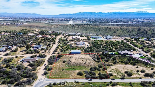 Detail Gallery Image 4 of 15 For 10735 Ranchero Rd, Oak Hills,  CA 92344 - – Beds | – Baths