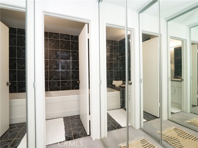 635 Prospect Avenue, Redondo Beach, California 90277, 2 Bedrooms Bedrooms, ,2 BathroomsBathrooms,Residential,For Sale,Prospect,IN25120437