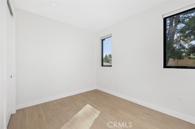 Detail Gallery Image 9 of 11 For 5061 1/2 Cartwright, North Hollywood,  CA 91601 - 3 Beds | 2 Baths