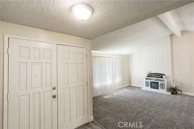 Detail Gallery Image 2 of 17 For 19 Sun Valley Ct, Merced,  CA 95348 - 3 Beds | 2 Baths