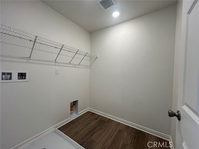 Detail Gallery Image 12 of 16 For 3995 E Rincon St, Ontario,  CA 91762 - 3 Beds | 2/1 Baths