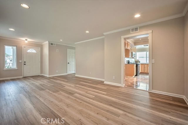 10627 Wildrose Drive, Rancho Cucamonga CA: https://media.crmls.org/medias/a1affb25-6fe1-4e6b-8799-648eaf334f50.jpg