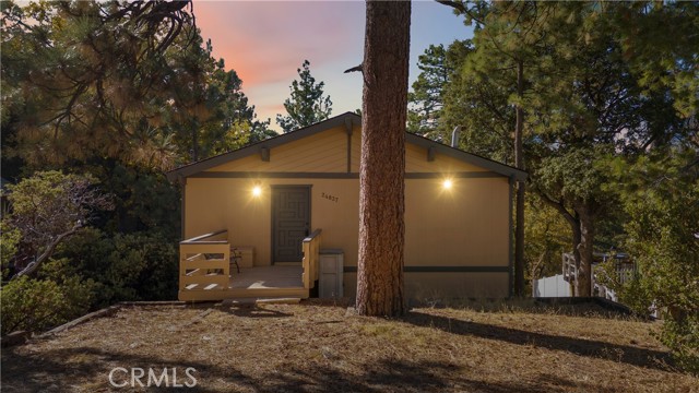 Detail Gallery Image 2 of 21 For 24837 Logan Creek Rd, Idyllwild,  CA 92549 - 2 Beds | 1/1 Baths