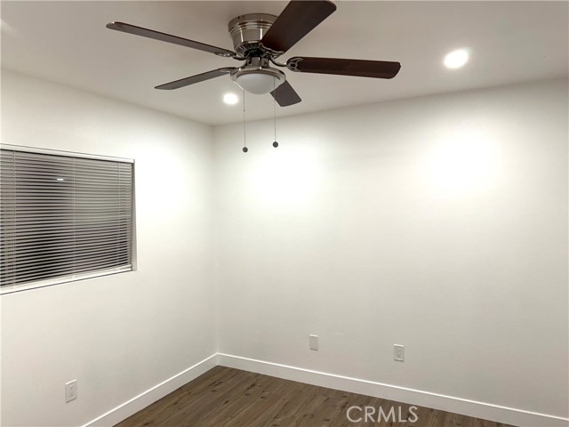 1354 W King Street, San Bernardino CA: https://media.crmls.org/medias/a1b0b835-0f6b-442a-b7ff-3e99fc21c79f.jpg