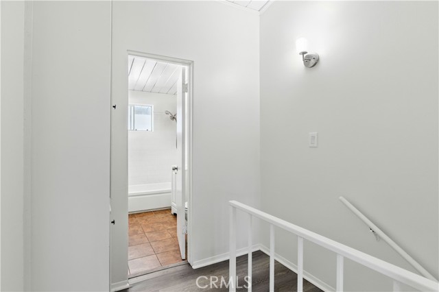 Detail Gallery Image 13 of 20 For 4040 Grand View Bld #41,  Los Angeles,  CA 90066 - 2 Beds | 1/1 Baths