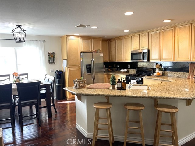 Detail Gallery Image 4 of 21 For 9497 Jack Rabbit Dr #109,  Rancho Cucamonga,  CA 91730 - 3 Beds | 2 Baths