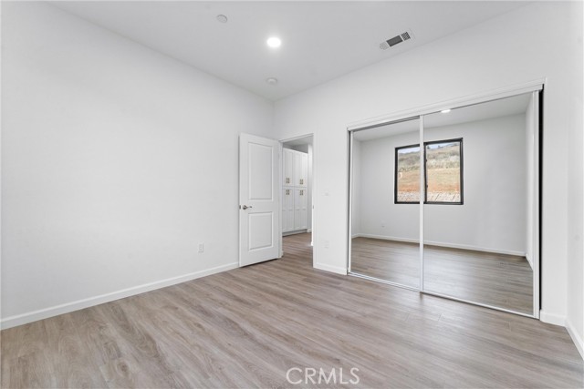 Detail Gallery Image 33 of 61 For 1993 Lyon Ave, Riverside,  CA 92503 - 5 Beds | 3 Baths