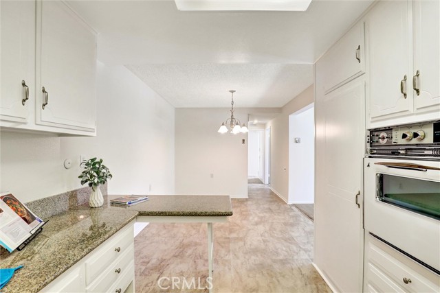 Detail Gallery Image 11 of 31 For 2327 via Mariposa West a,  Laguna Woods,  CA 92637 - 2 Beds | 2 Baths