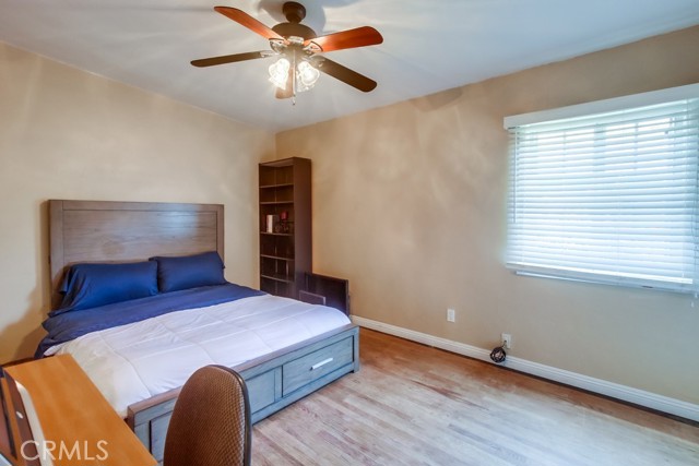 327 S 35th Street, San Diego CA: https://media.crmls.org/medias/a1b31f72-5d4a-41e2-842e-f188f7d1a2c6.jpg