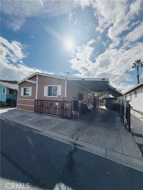 Front Image Thumbnail for CRDW25264098