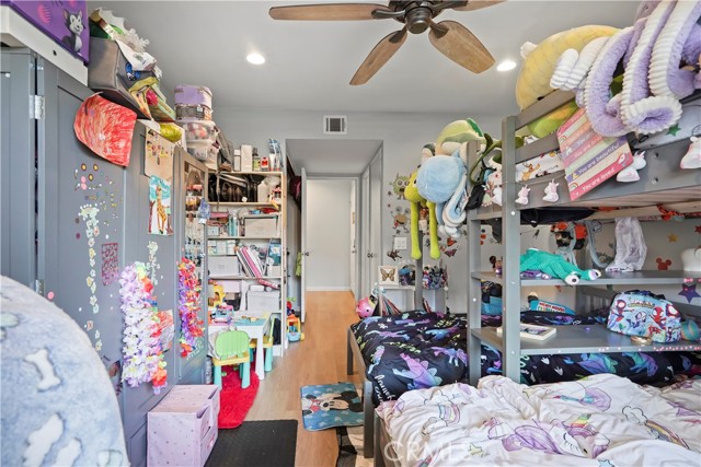 15218 Campus Park Drive, Moorpark CA: https://media.crmls.org/medias/a1b37a3f-6604-46f8-9e0b-71477375b774.jpg