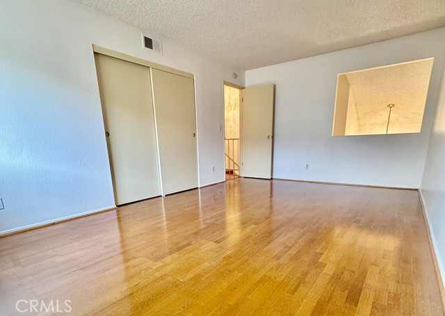 Detail Gallery Image 14 of 31 For 17241 Roscoe #16,  Northridge,  CA 91325 - 3 Beds | 3 Baths