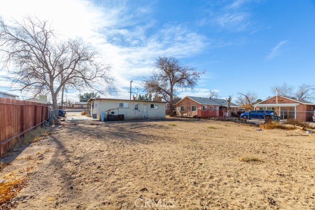 12074 Lee Ave, Adelanto, California 92301, 2 Bedrooms Bedrooms, ,1 BathroomBathrooms,Single Family Residence,For Sale,Lee Ave,IG25006540