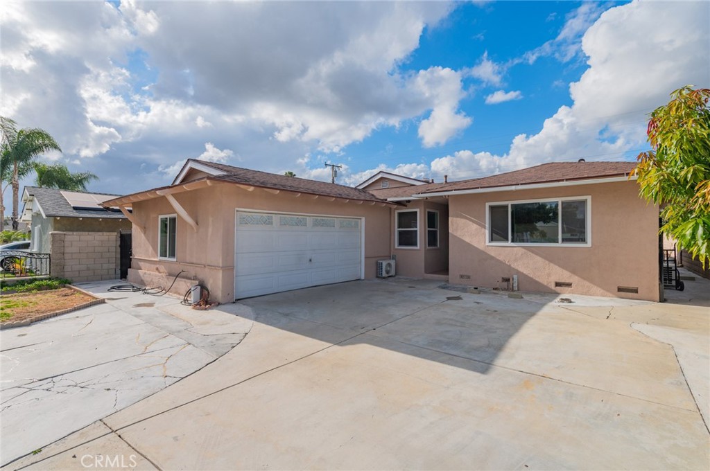15611 Mulvane