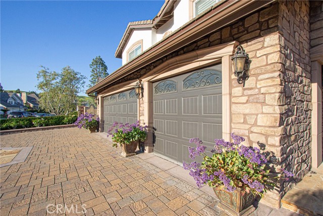 Image 4 of 64 For 4374 Mahogany Circle