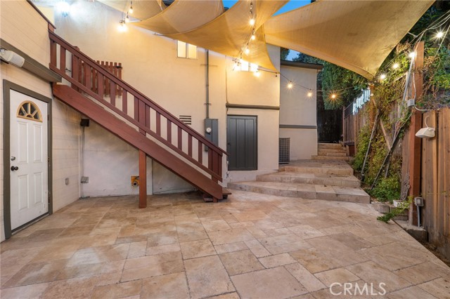 Detail Gallery Image 30 of 32 For 11265 Sunshine Terrace, Studio City,  CA 91604 - 3 Beds | 3/1 Baths