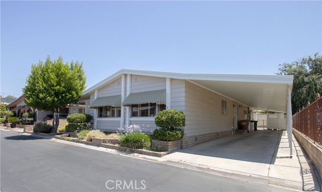 Detail Gallery Image 2 of 39 For 8536 Kern Canyon #218,  Bakersfield,  CA 93306 - 3 Beds | 2 Baths