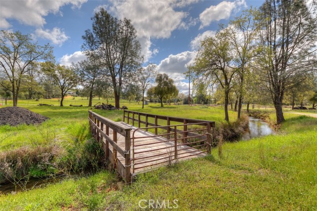 Detail Gallery Image 6 of 66 For 58 Tribulation Trl, Oroville,  CA 95966 - 3 Beds | 3 Baths