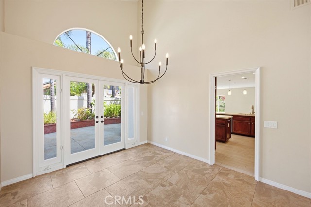 Detail Gallery Image 13 of 71 For 1504 Avenida De Nogales, San Clemente,  CA 92673 - 5 Beds | 3 Baths