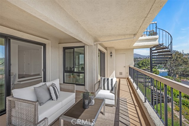 Detail Gallery Image 22 of 32 For 22464 Alcudia #39,  Mission Viejo,  CA 92692 - 2 Beds | 2 Baths