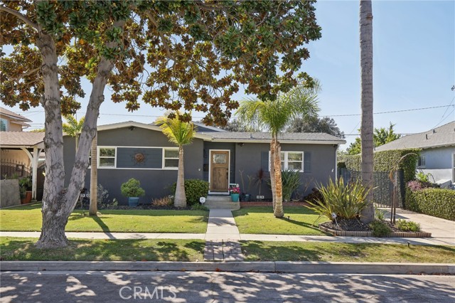 2691 Montair Ave, Long Beach, CA 90815 Listing Photo  2