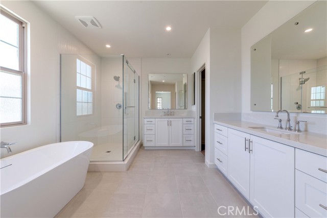Detail Gallery Image 23 of 39 For 113 Escala, Irvine,  CA 92618 - 4 Beds | 4 Baths