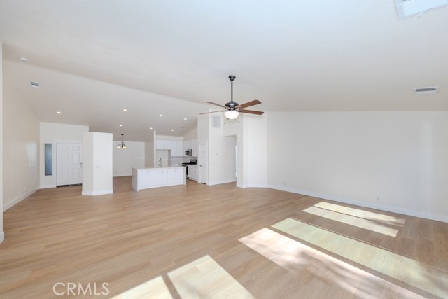 MLS #OC25164195 image #22